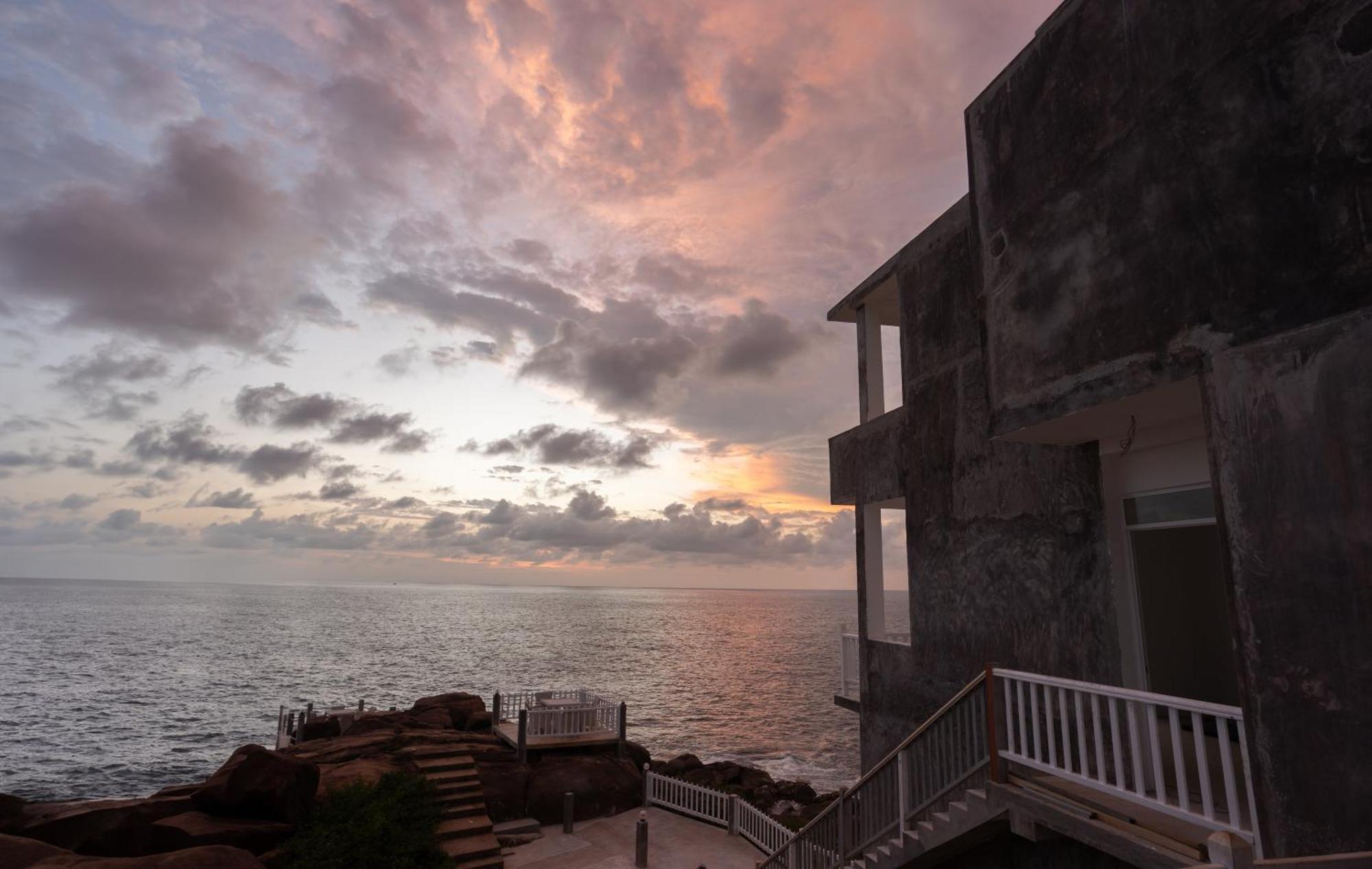 Hotel Zeilan Sunset Point 乌纳瓦图纳 外观 照片